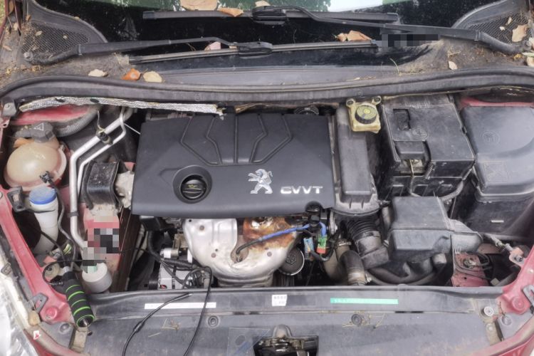 Used Peugeot 307 2013 1.6L Automatic CROSS Engine Bay