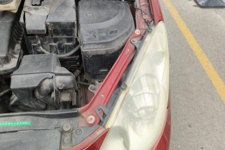 Used Peugeot 307 2013 1.6L Manual CROSS Engine Bay Left