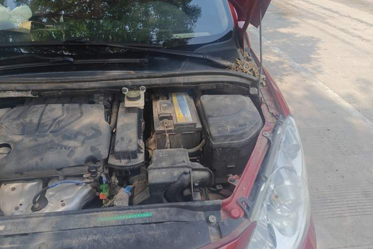 Used Peugeot 307 2013 Hatchback 1.6L Manual Comfort Edition Engine Bay Left