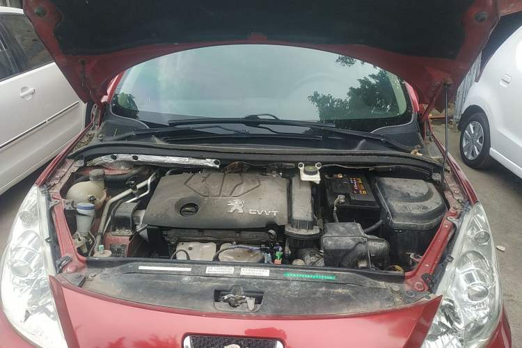 Used Peugeot 307 2013 Hatchback 1.6L Manual Comfort Edition Engine Bay
