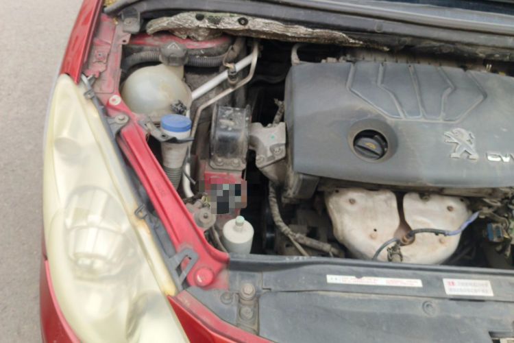 Used Peugeot 307 2013 1.6L Manual CROSS Engine Bay Right