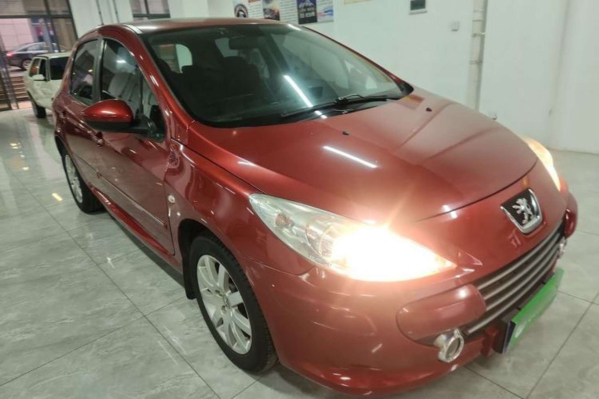 Used Peugeot 307 2013 Hatchback 1.6L Manual Comfort Edition Exterior 2