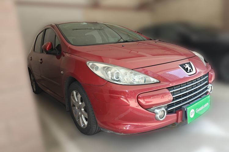 Used Peugeot 307 2013 Hatchback 1.6L Automatic Comfort Edition Front Right 45 Deg