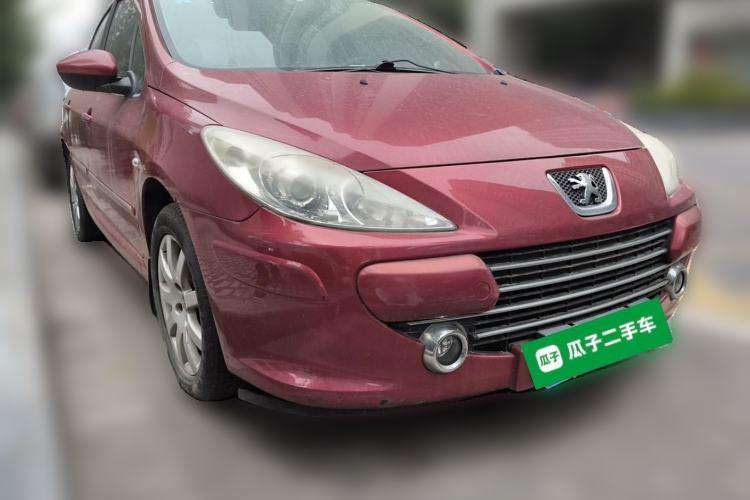 Used Peugeot 307 2013 Hatchback 1.6L Automatic Comfort Edition Front Right 45 Deg