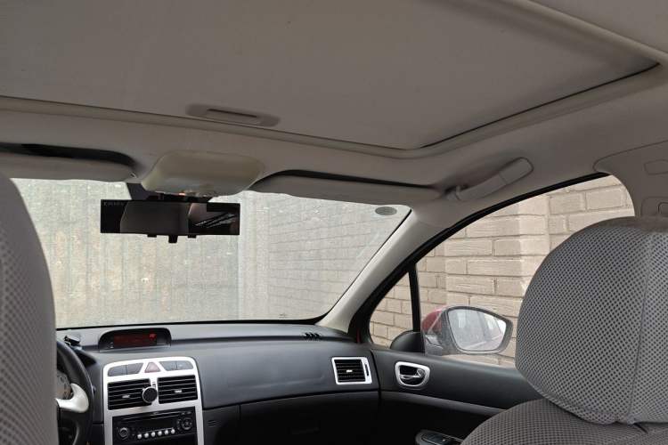 Used Peugeot 307 2013 1.6L Automatic CROSS Headliner