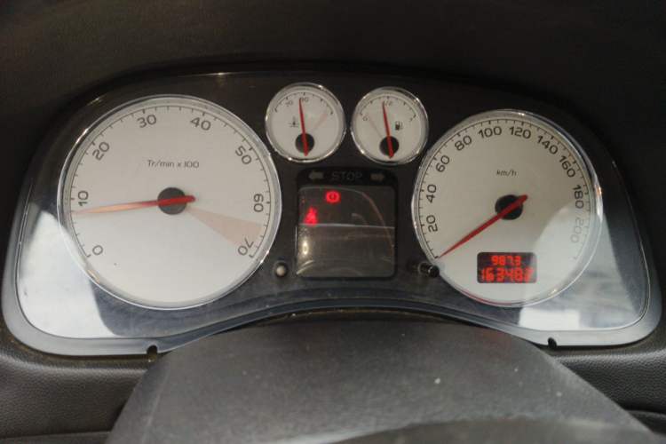 Used Peugeot 307 2013 1.6L Manual CROSS Instrument Cluster