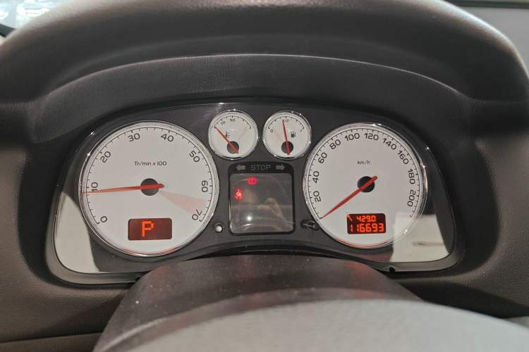 Used Peugeot 307 2013 Hatchback 1.6L Automatic Comfort Edition Instrument Cluster