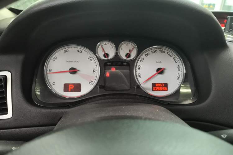 Used Peugeot 307 2013 1.6L Automatic CROSS Instrument Cluster