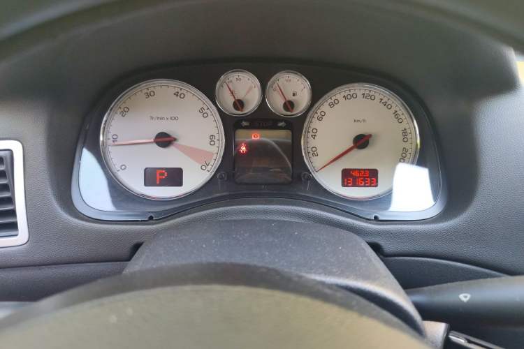 Used Peugeot 307 2013 Hatchback 1.6L Automatic Comfort Edition Instrument Cluster