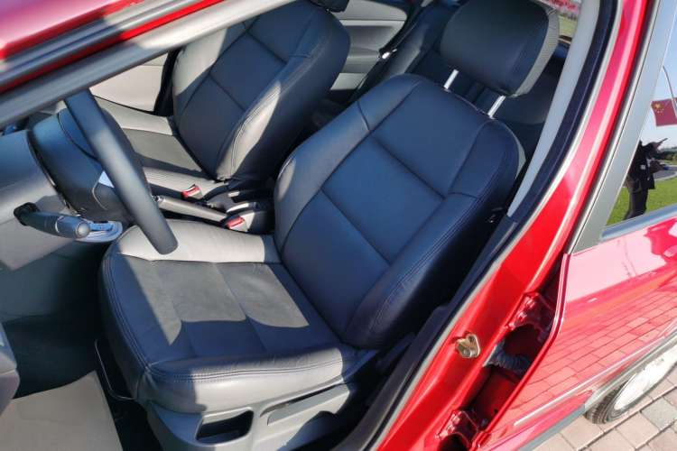 Used Peugeot 307 2013 1.6L Automatic CROSS Left Front Seat
