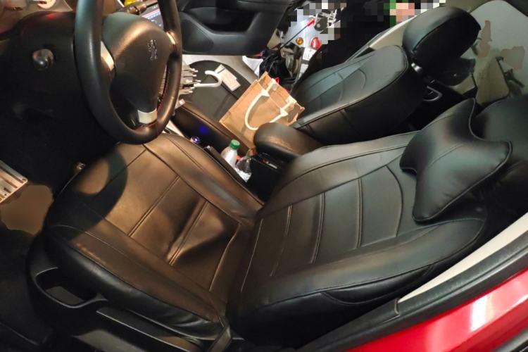 Used Peugeot 307 2013 1.6L Automatic CROSS Left Front Seat