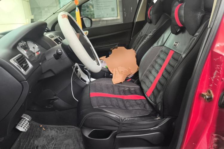 Used Peugeot 307 2013 1.6L Automatic CROSS Left Front Seat