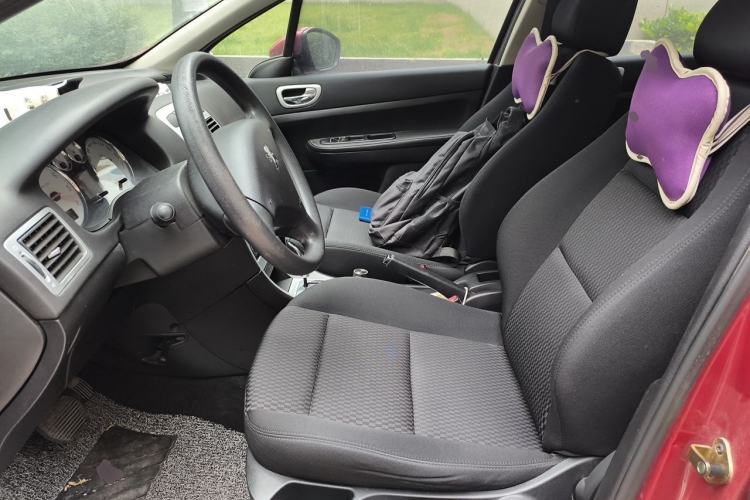 Used Peugeot 307 2013 Hatchback 1.6L Automatic Comfort Edition Left Front Seat