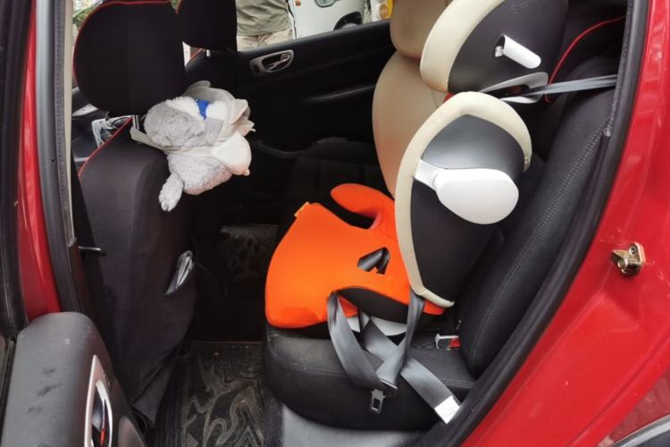 Used Peugeot 307 2013 1.6L Automatic CROSS Left Rear Seat