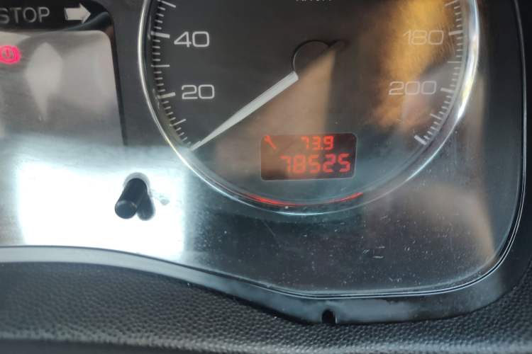 Used Peugeot 307 2013 Hatchback 1.6L Automatic Comfort Edition Odometer Close Up