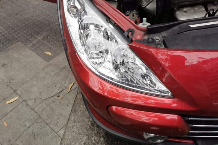Used Peugeot 307 2013 1.6L Automatic CROSS Right Front Headlight