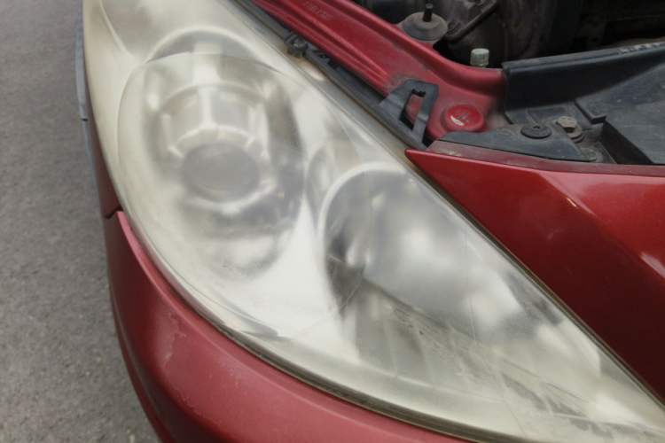Used Peugeot 307 2013 1.6L Manual CROSS Right Front Headlight