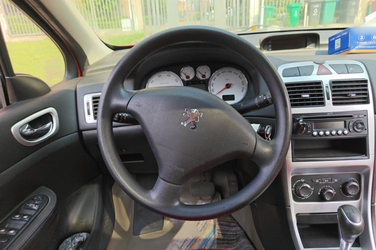 Used Peugeot 307 2013 Hatchback 1.6L Automatic Comfort Edition Steering Wheel