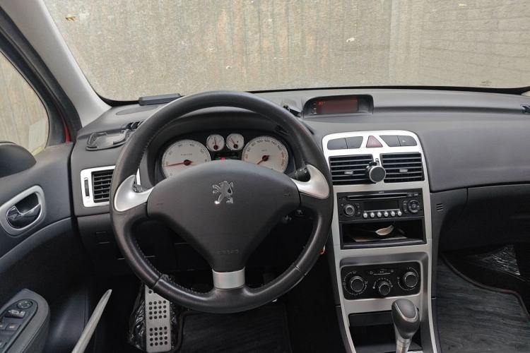 Used Peugeot 307 2013 1.6L Automatic CROSS Steering Wheel