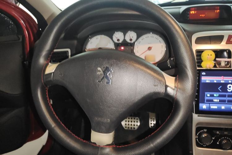 Used Peugeot 307 2013 1.6L Automatic CROSS Steering Wheel