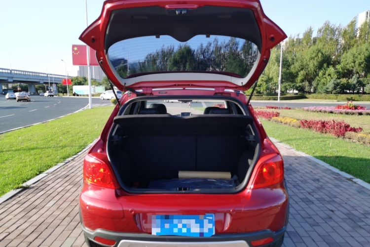 Used Peugeot 307 2013 1.6L Automatic CROSS Trunk