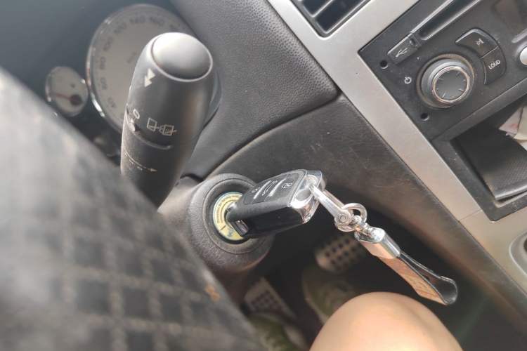 Used Peugeot 307 2013 1.6L Automatic CROSS Vehicle Key