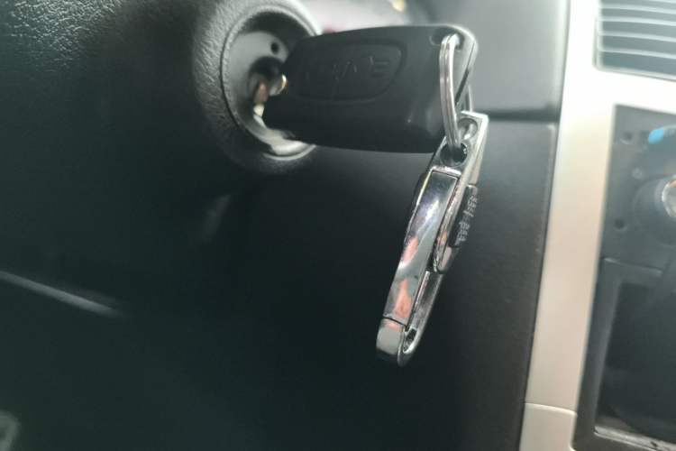 Used Peugeot 307 2013 1.6L Automatic CROSS Vehicle Key