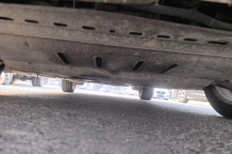 Used Peugeot 307 2013 1.6L Automatic CROSS Chassis Front