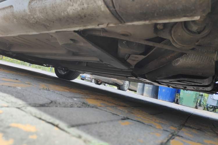 Used Peugeot 307 2013 1.6L Manual CROSS Chassis Rear Left