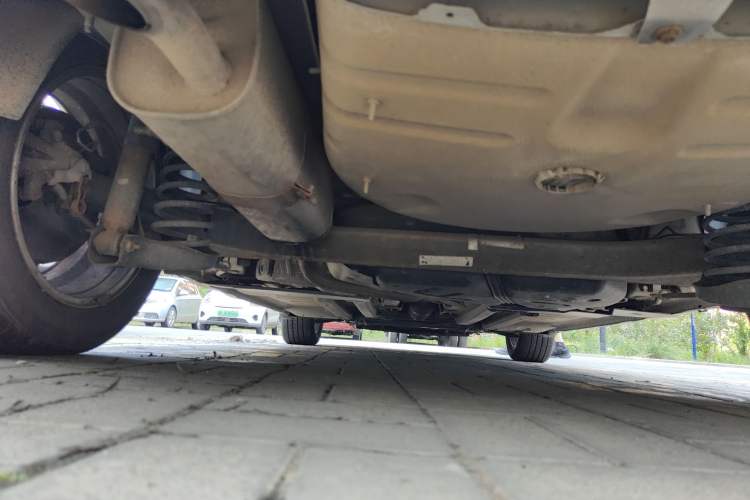 Used Peugeot 307 2013 1.6L Manual CROSS Chassis Rear