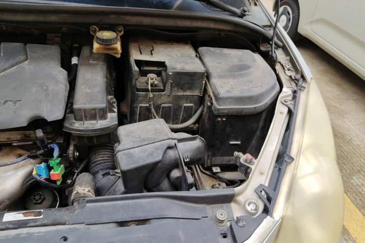 Used Peugeot 307 2013 Hatchback 1.6L Automatic Comfort Edition Engine Bay Left