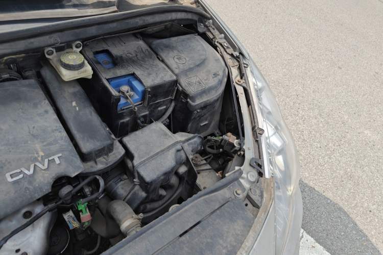 Used Peugeot 307 2013 Hatchback 1.6L Manual Comfort Edition Engine Bay Left