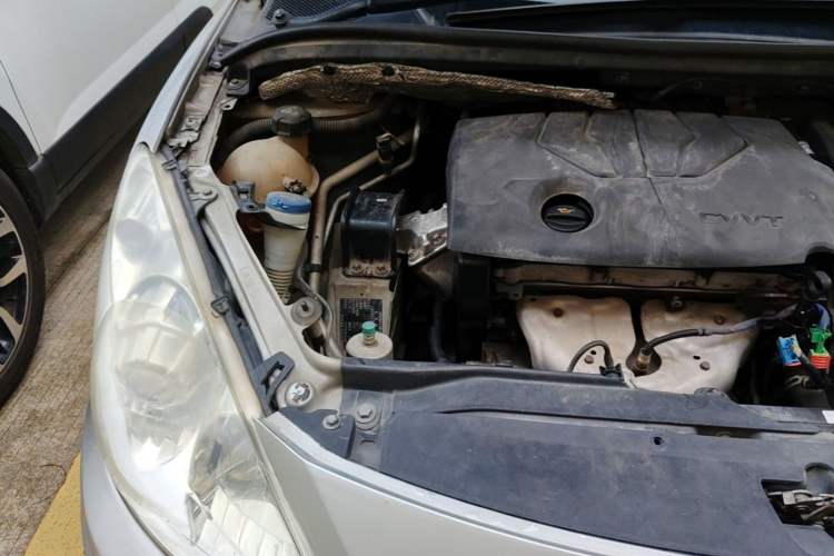 Used Peugeot 307 2013 Hatchback 1.6L Automatic Comfort Edition Engine Bay Right