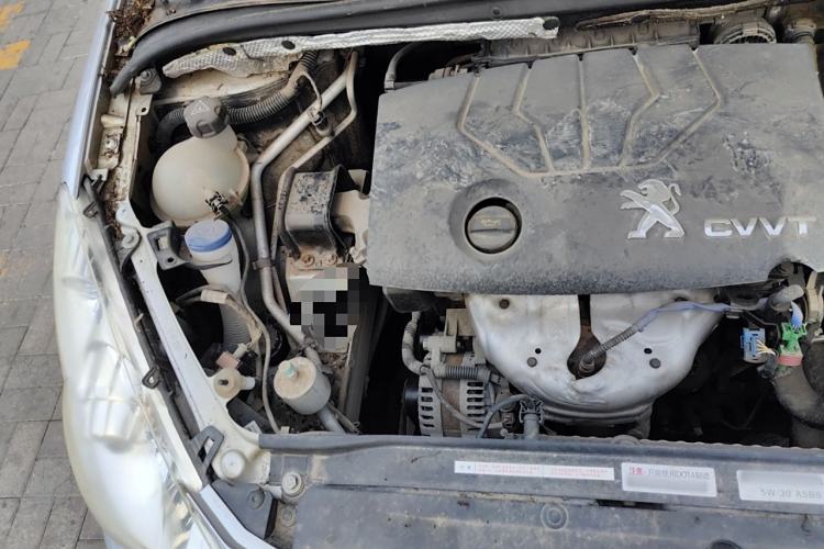 Used Peugeot 307 2013 1.6L Manual CROSS Engine Bay Right