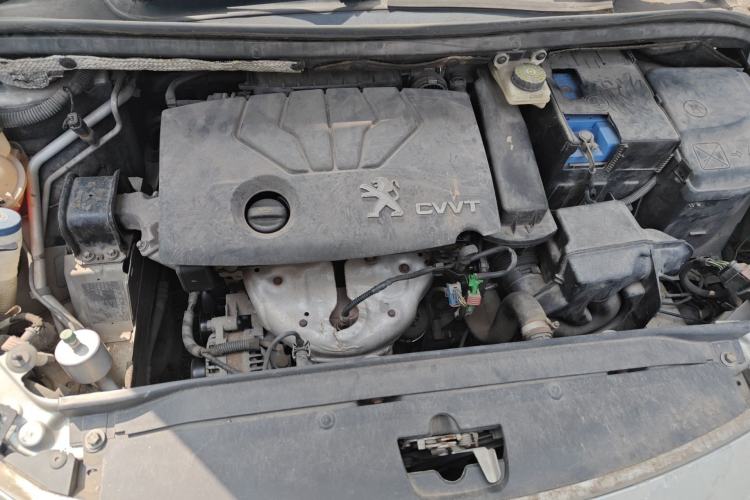 Used Peugeot 307 2013 Hatchback 1.6L Manual Comfort Edition Engine Bay