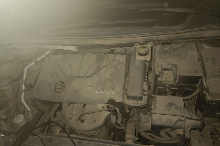 Used Peugeot 307 2013 Hatchback 1.6L Manual Comfort Edition Engine Bay