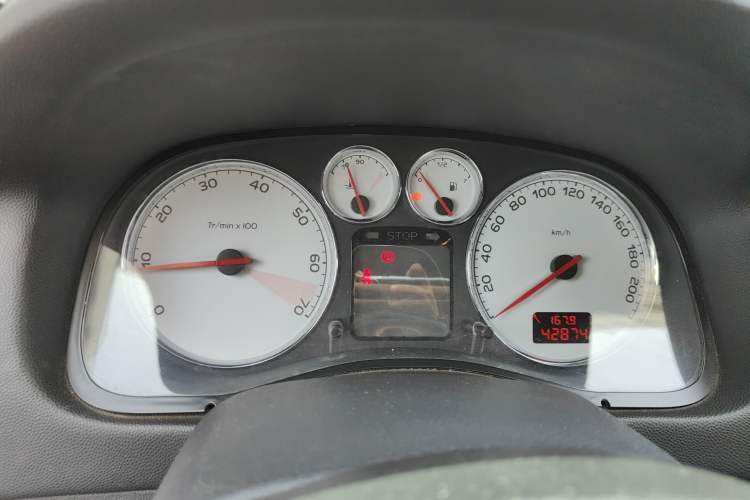 Used Peugeot 307 2013 1.6L Manual CROSS Instrument Cluster