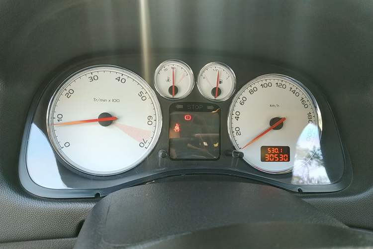 Used Peugeot 307 2013 Hatchback 1.6L Manual Comfort Edition Instrument Cluster