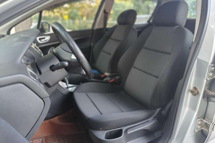 Used Peugeot 307 2013 1.6L Automatic CROSS Left Front Seat