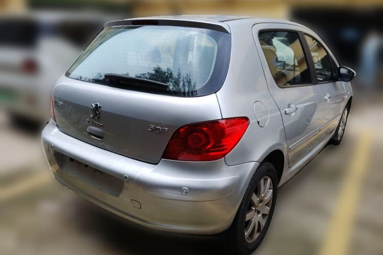 Used Peugeot 307 2013 Hatchback 1.6L Automatic Comfort Edition Rear Right 45 Deg