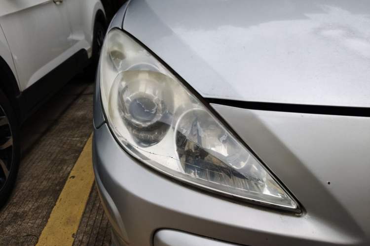 Used Peugeot 307 2013 Hatchback 1.6L Automatic Comfort Edition Right Front Headlight