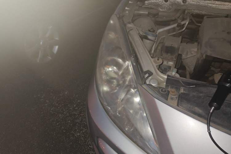 Used Peugeot 307 2013 Hatchback 1.6L Manual Comfort Edition Right Front Headlight