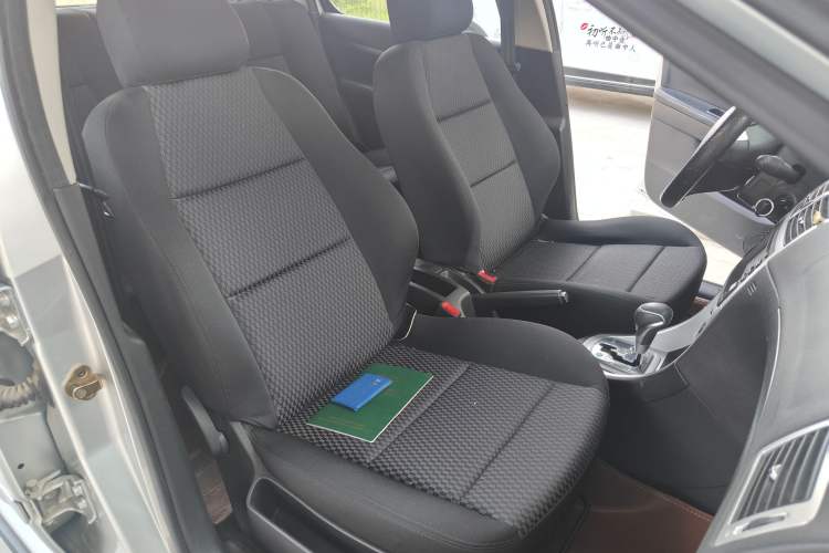 Used Peugeot 307 2013 1.6L Automatic CROSS Right Front Seat