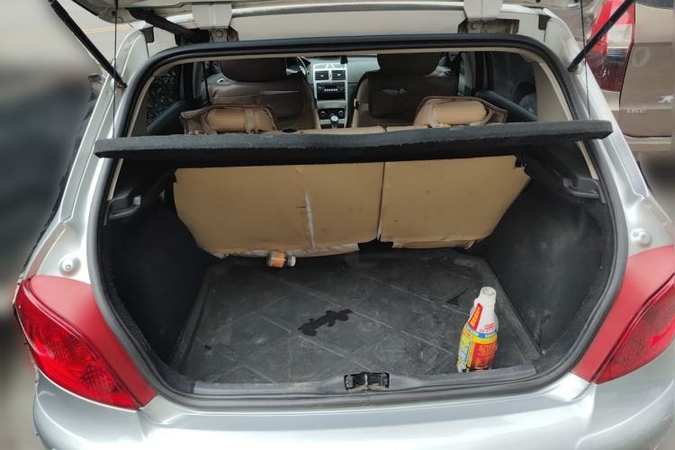 Used Peugeot 307 2013 1.6L Automatic CROSS Trunk