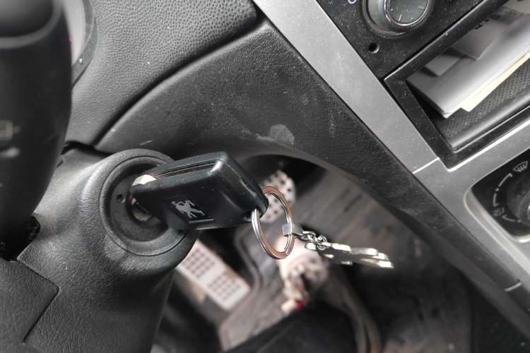 Used Peugeot 307 2013 1.6L Automatic CROSS Vehicle Key