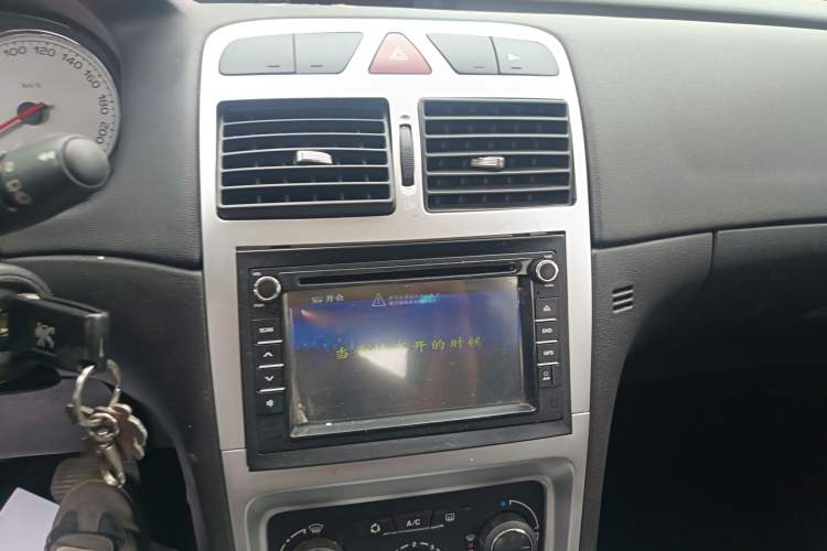 Used Peugeot 307 2013 1.6L Automatic CROSS Audio And AC Panel