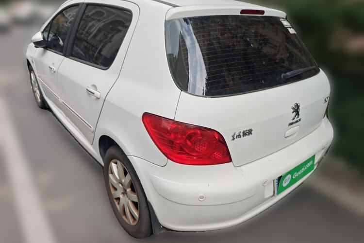 Used Peugeot 307 2013 Hatchback 1.6L Automatic Comfort Edition Exterior 3