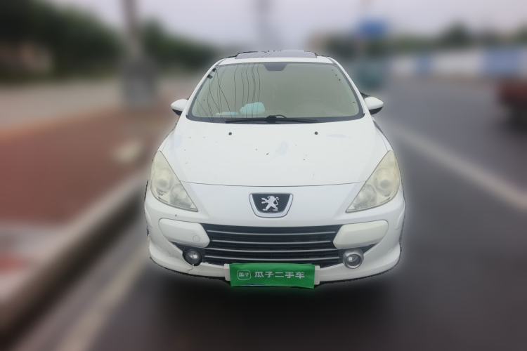 Used Peugeot 307 2013 Hatchback 1.6L Manual Comfort Edition Front