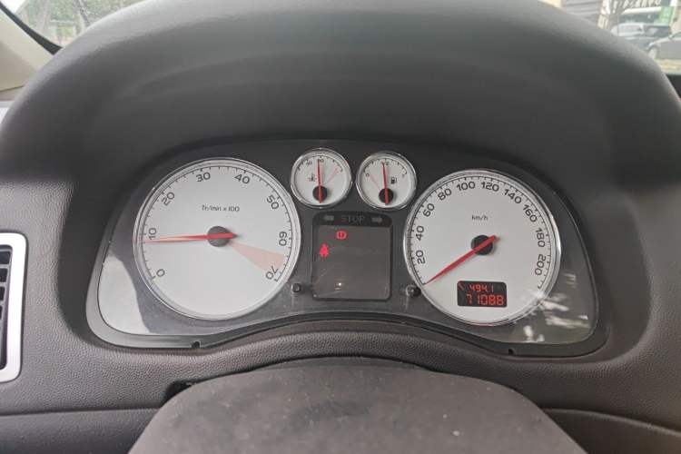 Used Peugeot 307 2013 Hatchback 1.6L Manual Comfort Edition Instrument Cluster