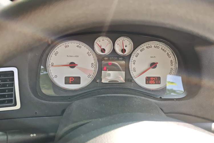 Used Peugeot 307 2013 Hatchback 1.6L Automatic Comfort Edition Instrument Cluster